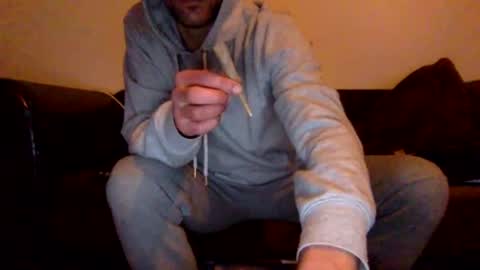 Snapshot of lendariokiss chatting on February 20, 9:42 pm Armando online show from February 20, 9:42 pm