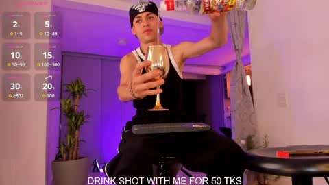 Lenner INDEPENDENT MODEL online show from April 8, 12:22 am