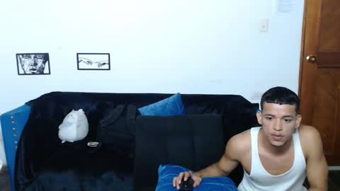 LENSEU online show from December 20, 4:14 pm