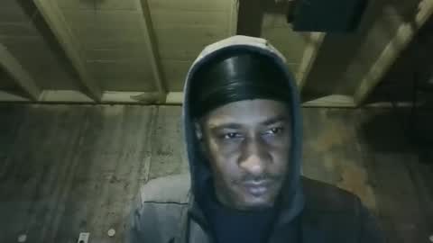 leo199984 online show from February 12, 3:45 am