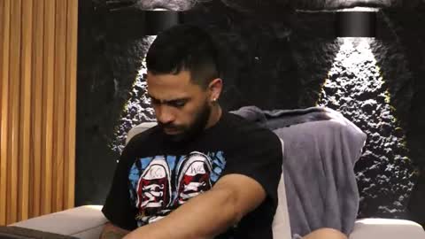 Leo  Diaz online show from January 6, 2:59 am