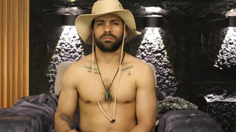 Leo  Diaz online show from April 6, 4:46 am