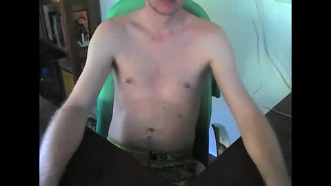 Leo online show from November 21, 7:35 pm