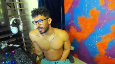 Len online show from October 22, 11:52 pm