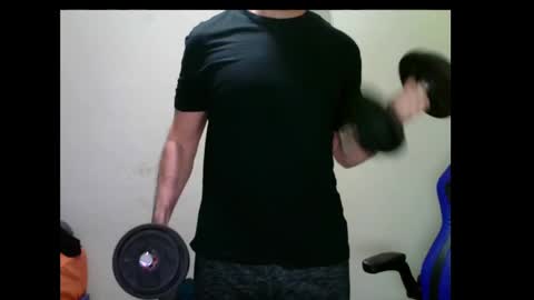 leonmorbo online show from December 8, 12:18 am