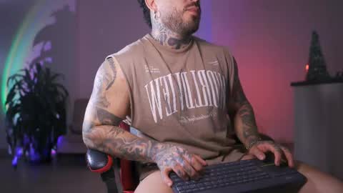 Leo Salvatore online show from April 14, 1:49 am