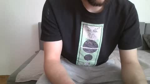 neoglo online show from March 22, 10:31 am