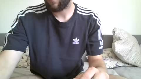 neoglo online show from June 10, 11:12 am