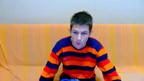 lester_broo online show from February 15, 8:45 am