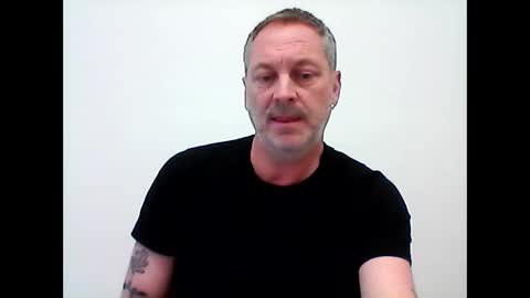 letshavefun2gether68 online show from April 14, 11:54 am