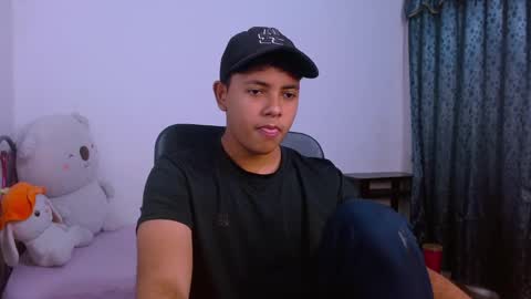      0600AM-1200PM - online show from November 27, 10:24 pm