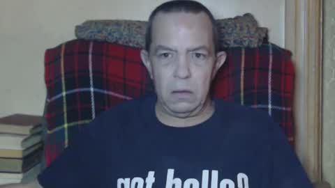 levon48 online show from December 8, 1:24 am