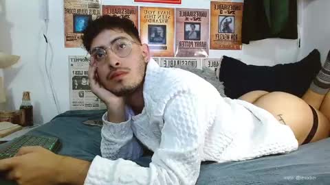 Snapshot of lex_ross chatting on February 17, 1:36 am lex ross online show from February 17, 1:36 am