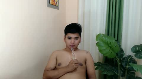 liam_anthonyxx online show from December 4, 2:57 pm