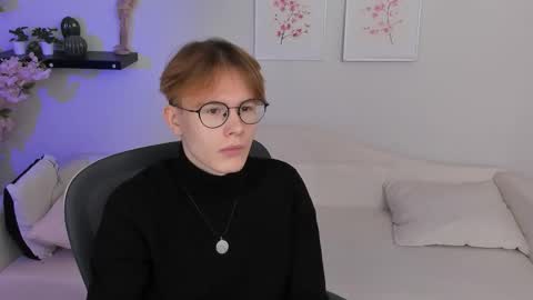 LIAM online show from March 19, 5:43 am