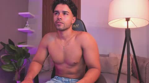 Liam Collins online show from April 10, 12:01 pm