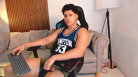 Liam Collins online show from November 8, 12:08 pm