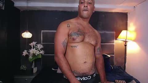 Liam online show from November 28, 11:06 pm