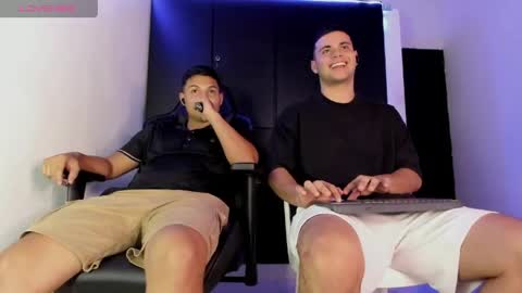 Liam online show from April 5, 6:32 am