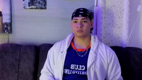 liam online show from December 3, 12:33 pm