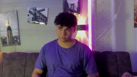 liam online show from November 4, 1:01 pm