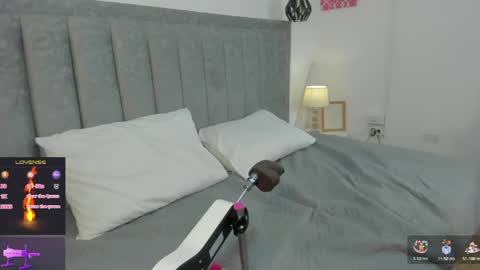 LIAM online show from April 15, 9:04 pm