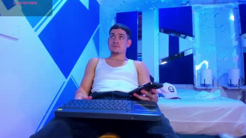 Liam online show from April 8, 9:56 pm