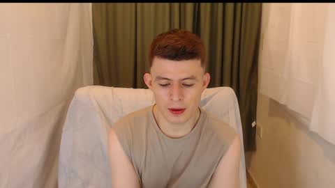 lian_eathan online show from November 29, 5:59 pm