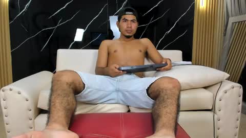 Liang online show from April 15, 12:54 am