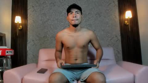 Liang online show from March 27, 12:04 am