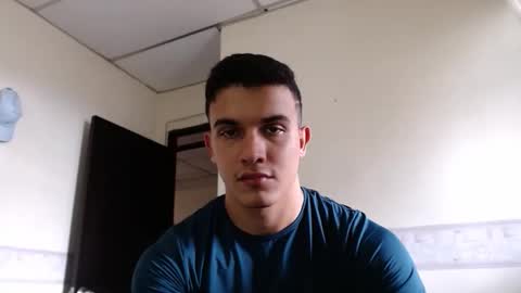 Liamstonne online show from April 9, 8:15 pm