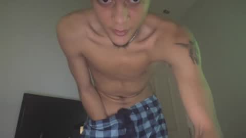 lightskinwithgirth online show from April 15, 7:58 pm