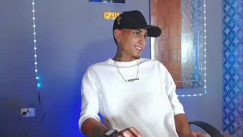 Daniel online show from June 11, 9:35 pm