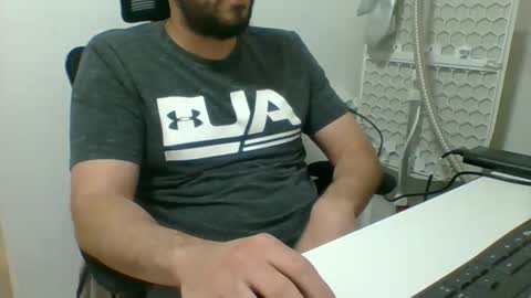 lil_sso online show from April 28, 1:38 pm