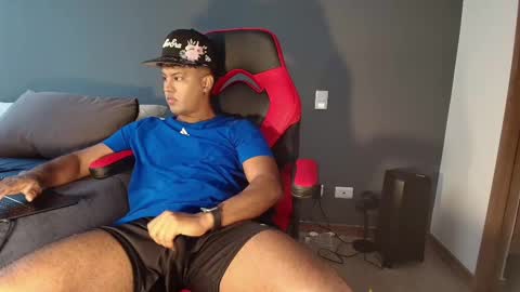 Dante online show from January 28, 9:40 pm