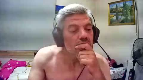 lilylovelyman50 online show from June 29, 4:40 pm