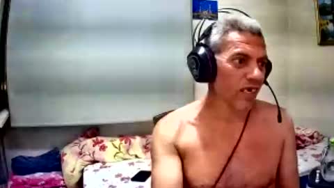 lilylovelyman50 online show from July 28, 7:39 pm