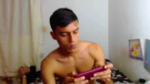 lion_grr online show from November 15, 11:51 pm