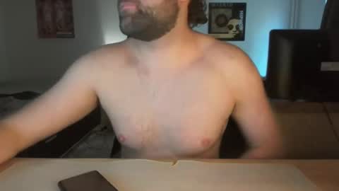 Snapshot of liropogo123456 chatting on October 31, 1:25 pm liropogo123456 online show from October 31, 1:25 pm