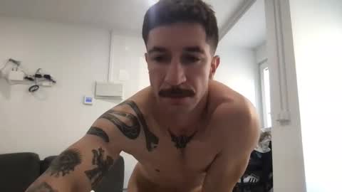 litlelover online show from April 11, 10:30 am