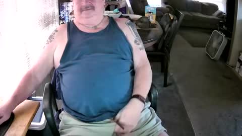 Littled83057 online show from June 23, 7:06 pm