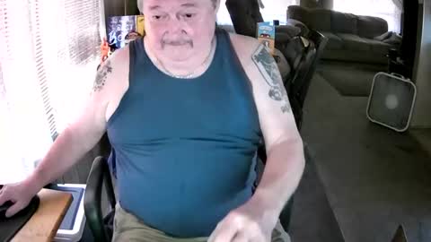 Littled83057 online show from June 22, 6:56 pm