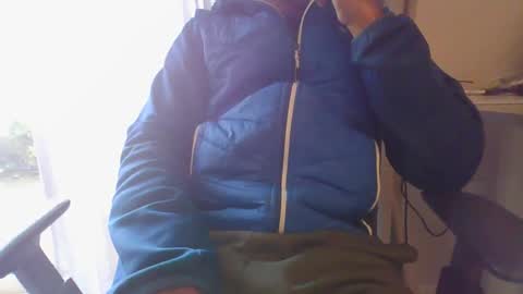 newdelhi 82 online show from January 18, 12:51 pm