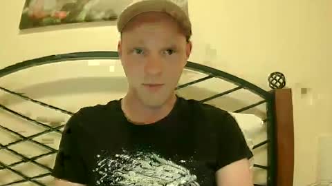 lobert96 online show from June 28, 3:18 pm