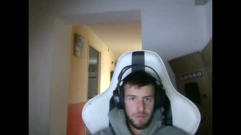 lobo online show from September 11, 1:43 pm