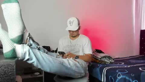 Logan morris online show from February 20, 9:20 pm