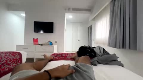 logandaimond online show from April 23, 9:28 pm