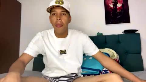 Loggan Fross online show from November 6, 11:13 am