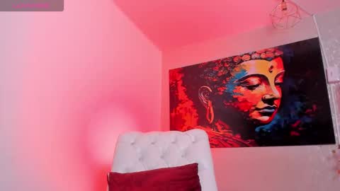 Snapshot of loghan_fox chatting on October 9, 4:17 am Loghan online show from October 9, 4:17 am