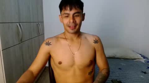 lonelydick2002 online show from November 5, 4:47 am